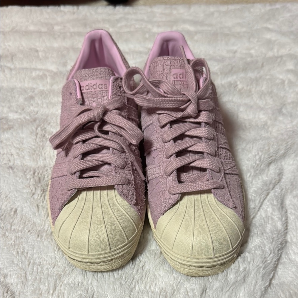 Adidas superstar 80’s trainer snake skin purple